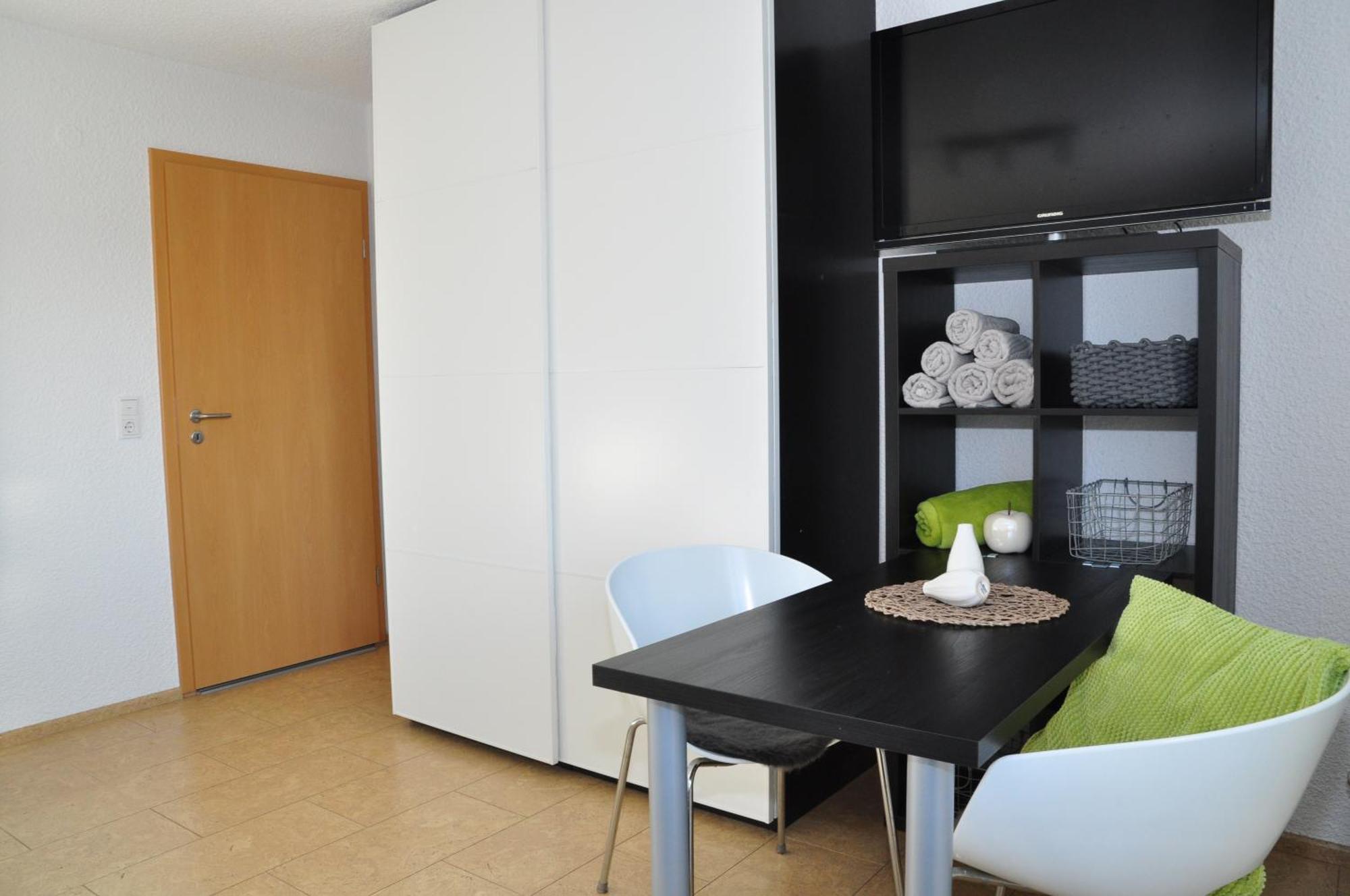 N37 -Modern Eingerichtete Zimmer In Ruhiger Lage Aldingen  Exterior foto